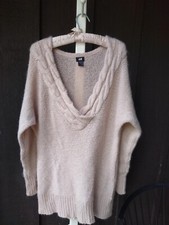 H  M Tunic Sweater Sz M Beige Fuzzy Mohair Wool Acrylic Knit Pullover Medium