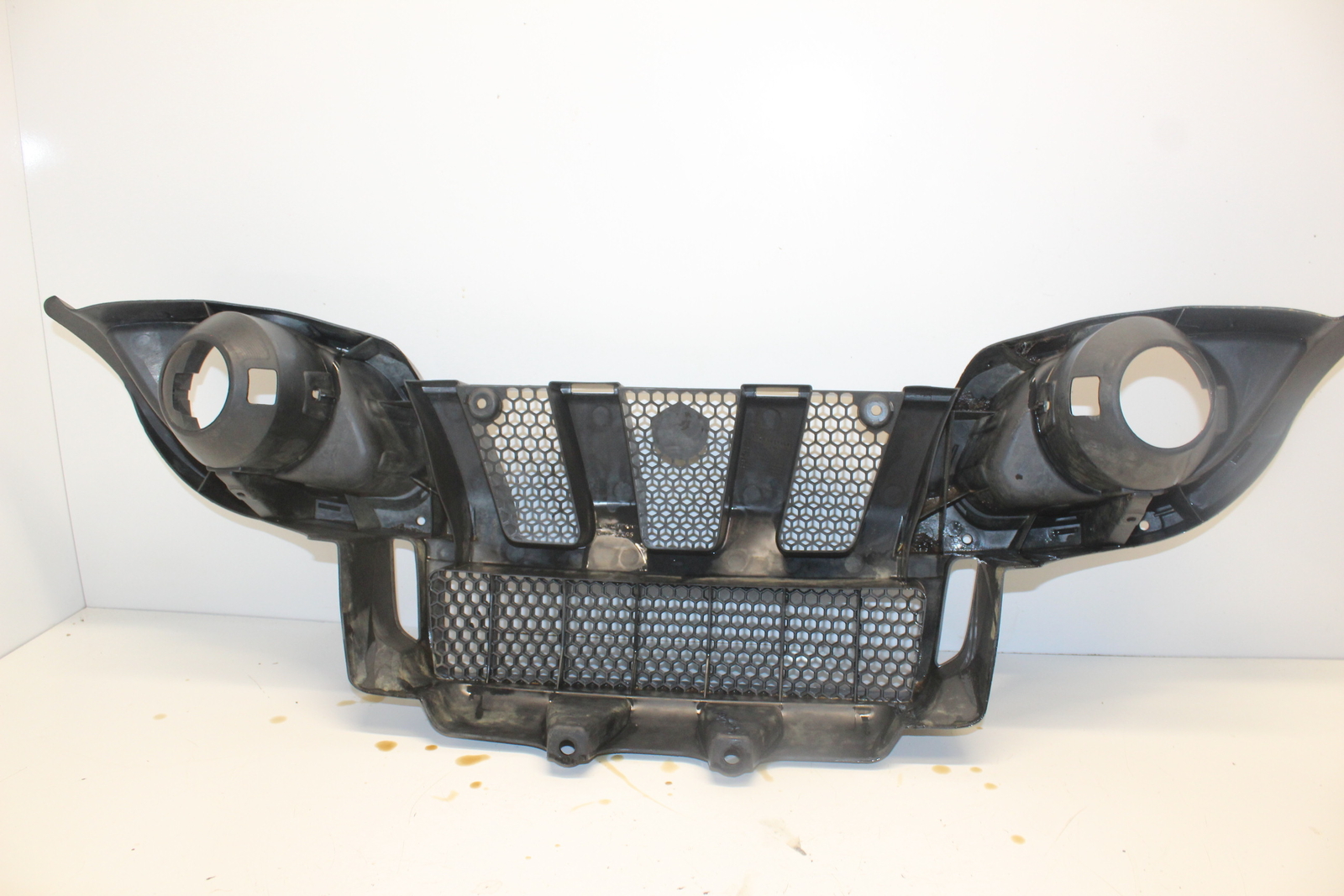 2003 Yamaha Grizzly 660 Yfm660f 4x4 Front Bumper Cover Grille Fascia