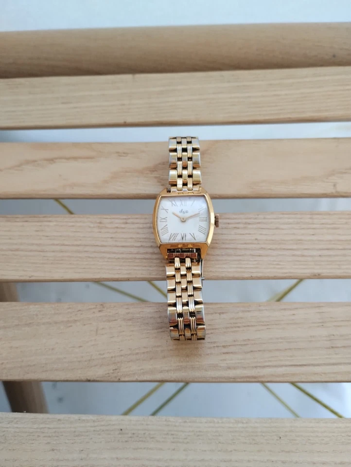 Luch vintage USSR beautiful watch with gold plated ( AU 10 ) - Image 2 of 4