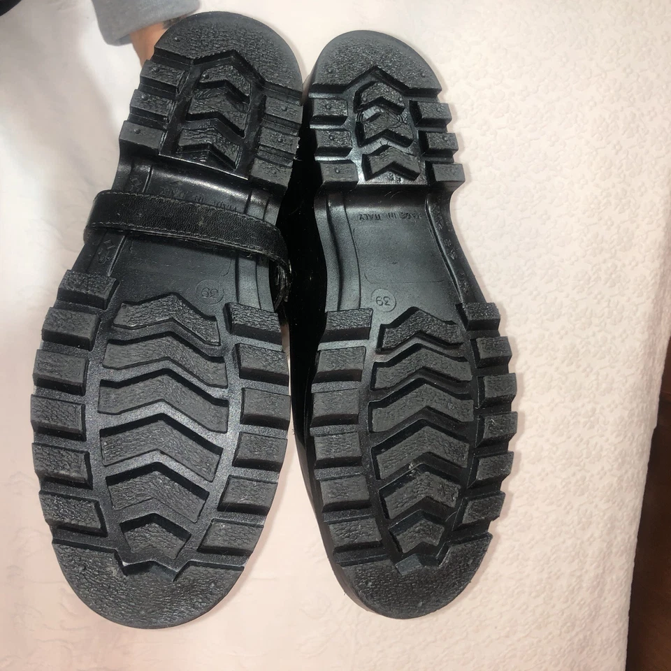 DOLCE GABBANA RAIN BOOTS WITH SEQUIN EMBELLISHED REMOVABLE BOOT JACKET SIZE 39!! - Image 3 of 4