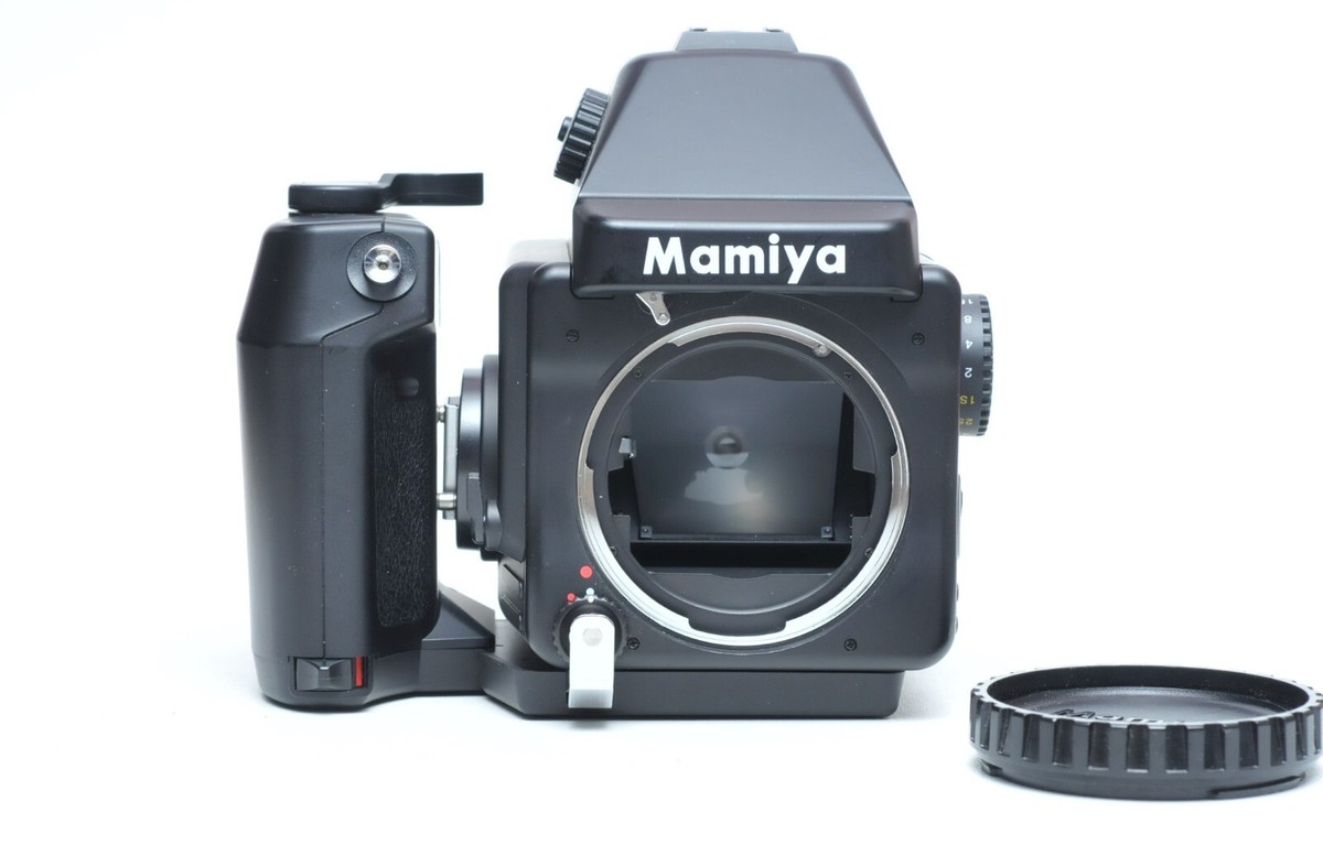 Mamiya 645 E Film Camera Body W/Right-Hand Rapid Grip Winder Mamiya 645 E Film Camera Body W/Right-Hand Rapid Grip Winder