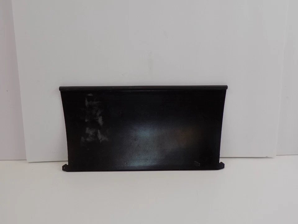 Almohadilla antideslizante de goma de almacenamiento trasero Cubby 2002 Tahoe Suburban Yukon Foto 4 de 4