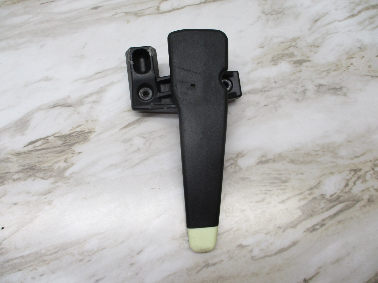 20896448 02 to 13 Avalanche Rear Right Passenger Bed Hard Tonneau  