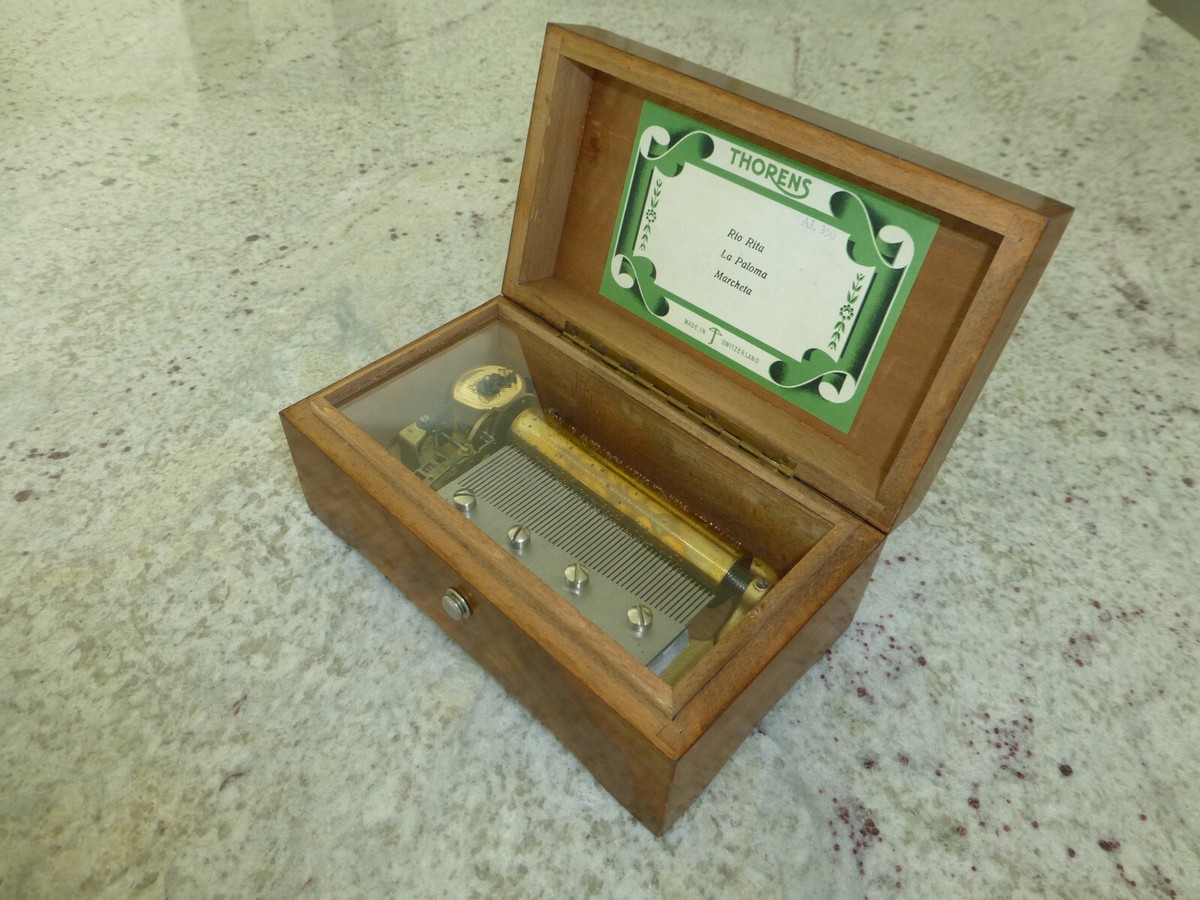 ◾️轟音シングル4枚組ボックスセット◾️R.E.M.◾️R.E.M. Box Set: Amazon.com: Re-Ment-Hatsune Miku Convenience Store-Trading Figure