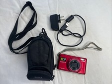 FujifilmT400 FinePix Digital Camera 16mp 10x Zoom Red W/ Charger and Case