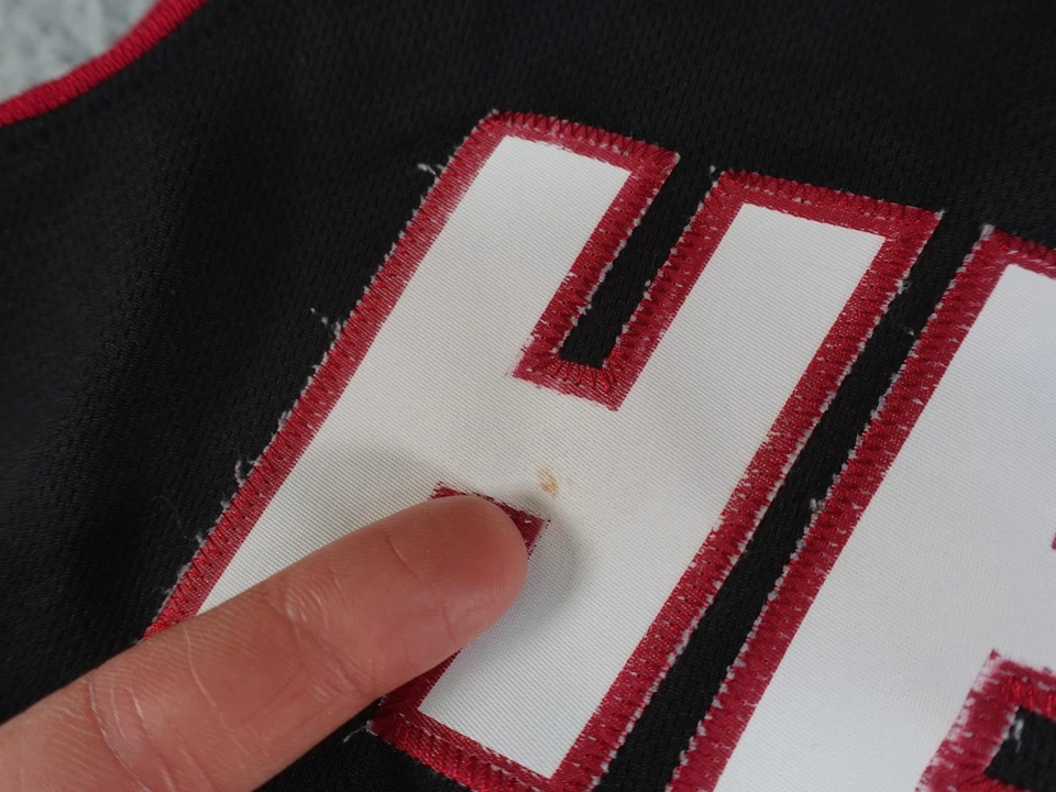 Miami Heat LeBron James Jersey Mens Medium Black Adidas Swingman NBA Basketball - Image 4 of 4