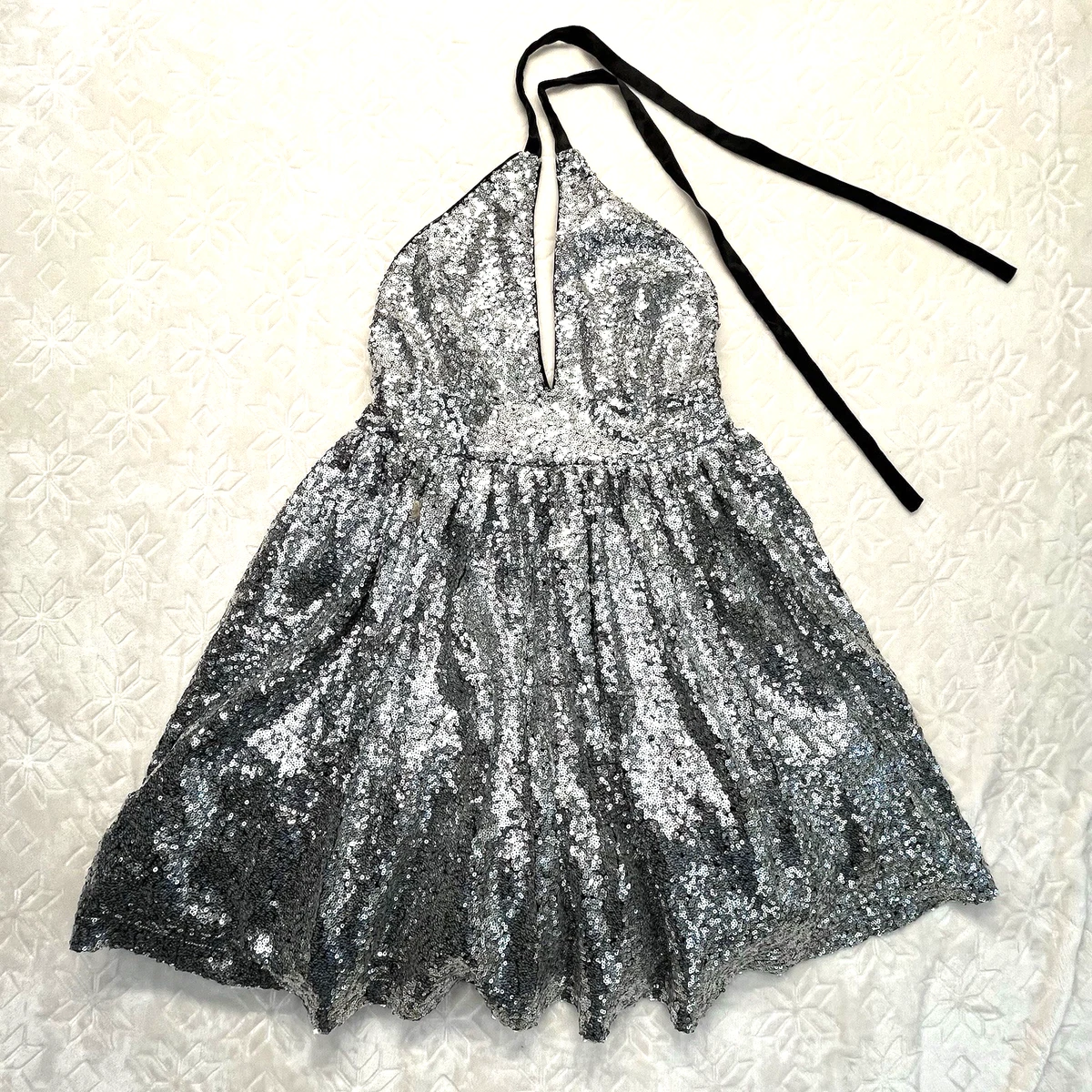 green emerald velvet dress Charlotte Russe Teal Mesh Dress Sequin Trim SZ Large SKU 000066 – Designers  On A Dime