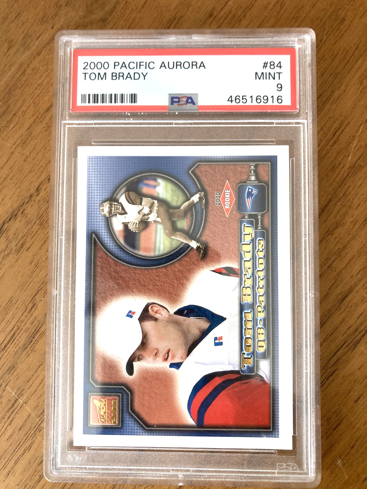 Tom Brady 2000 Pacific Aurora #84 Base Price Guide - Sports Card