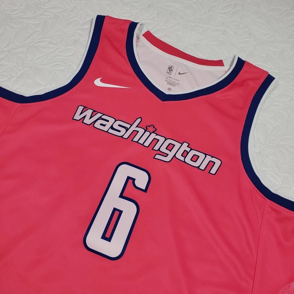Camiseta Kristaps Porzingis XL Washington Wizards 2022/2023 Nike NBA City Swingman Foto 3 de 4