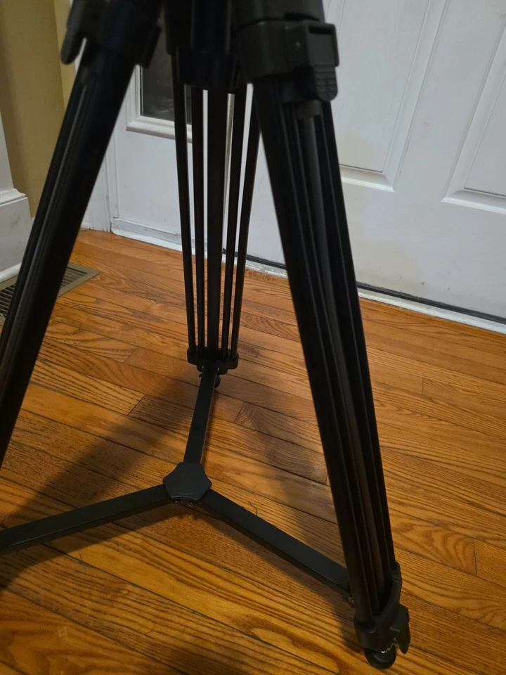 Magnus VT-3000 Tripod Fluid Pan Head Camera Photography & Camcorder Slight Bend - Image 4 of 4