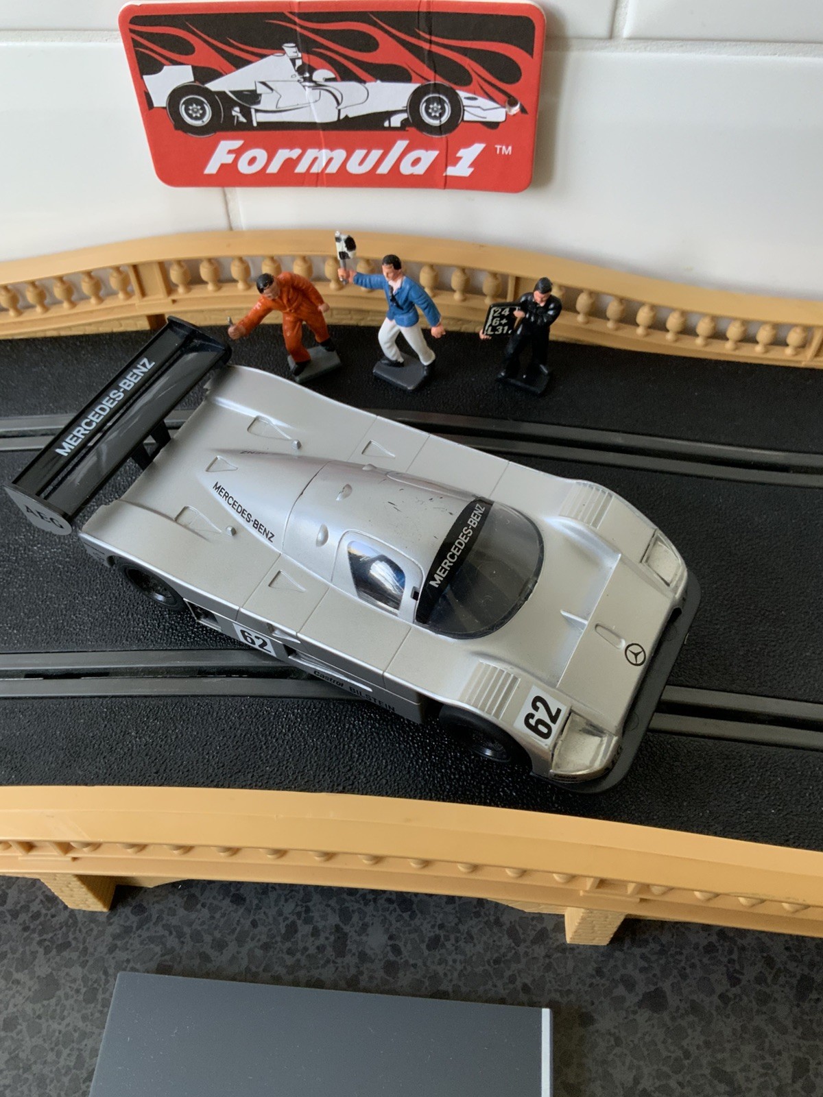 Scalextric Collector Guide - Item - Sauber Mercedes C9/88