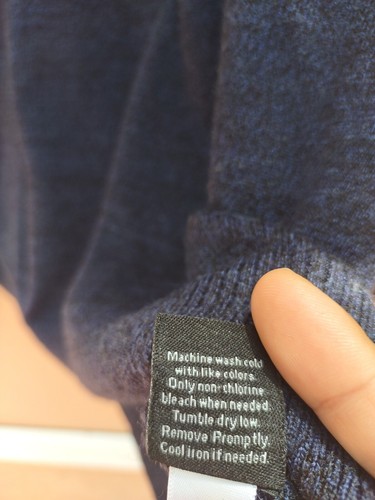 High Quality Apt. 9 Merino Wool Blend Sweater Size XL Dark Blue Long Sleeves - Picture 6 of 15