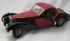 Franklin Mint 1936 Bugatti Type 57SC Atalante Diecast Model Red /Black Free Post