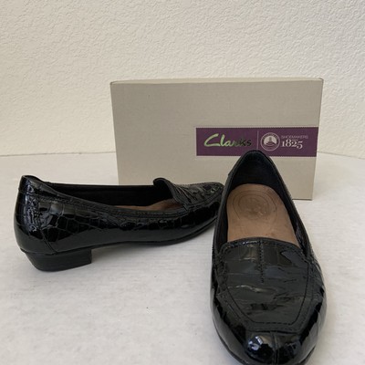 clarks timeless black