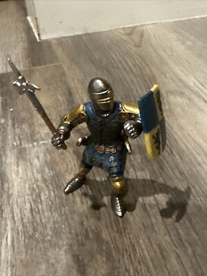 Schleich Lion Knight Blue Yellow Medieval Fantasy 2003 Germany Figure