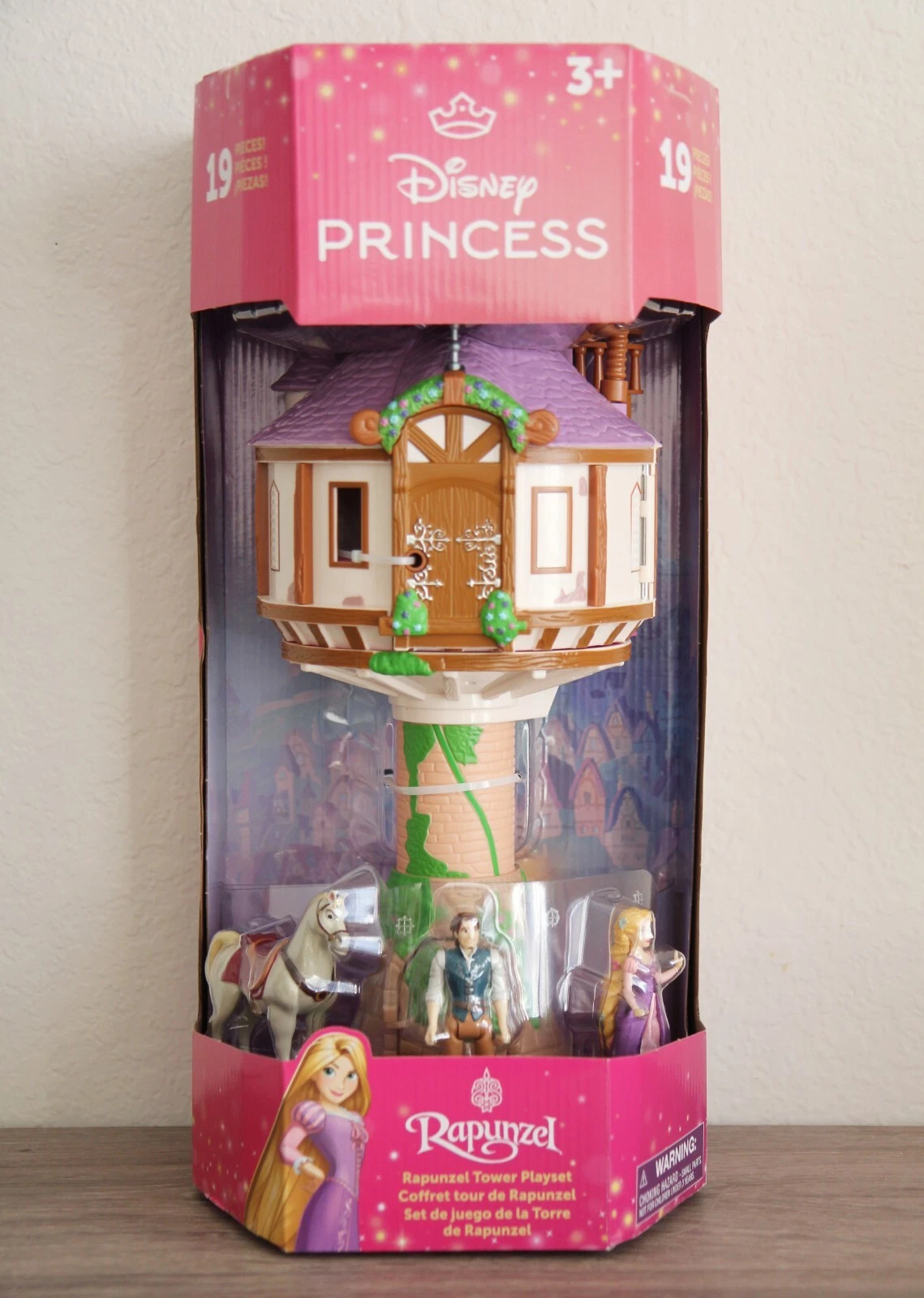 Disney Store Parks 2024 Tangled Rapunzel Tower Playset Flynn Maximus New