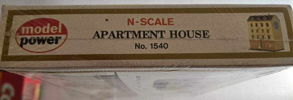 MODEL POWER  1540 APARTMENT HOUSE BUILDING KIT N SCALE - Image 4 of 4