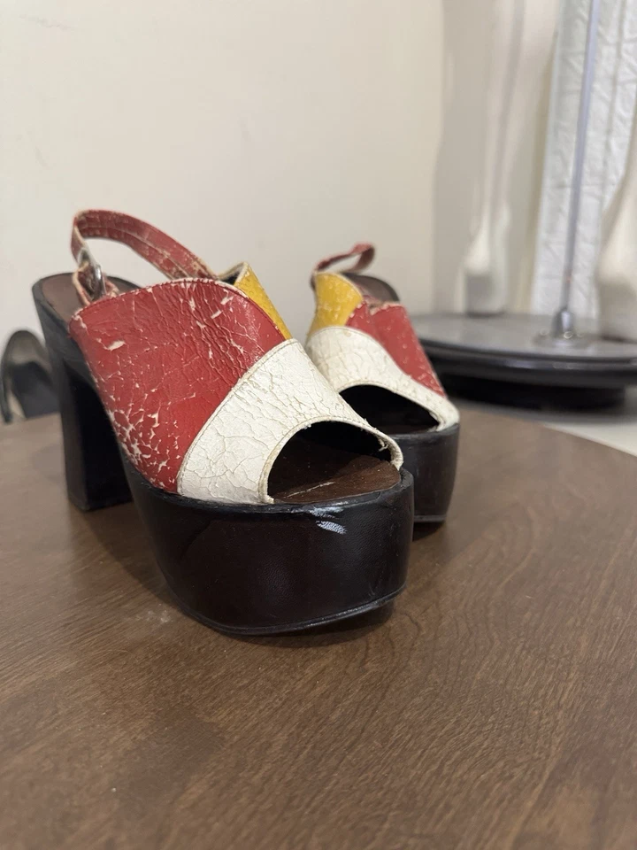 Vintage 1960s Platform Shoes-block Heel-Disco-Hippie-mod-As Is-Size 9 - Image 4 of 4