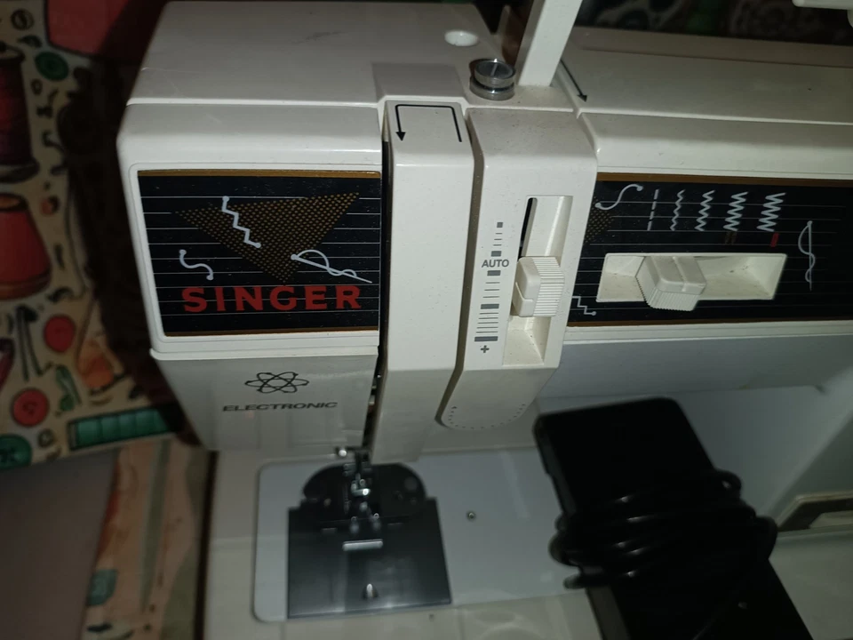 SINGER NÄHMASCHINE 4662 CHIC Electronic  Jeans Leder Seide Baumwolle - Bild 2 von 4