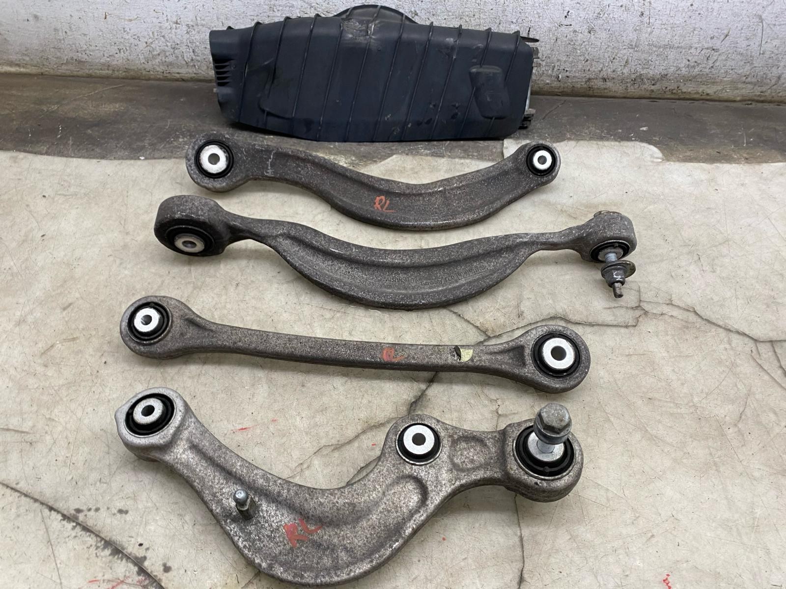 Bentley Bentayga 2015-2020 Rear Left Upper Control arms 5 pcs