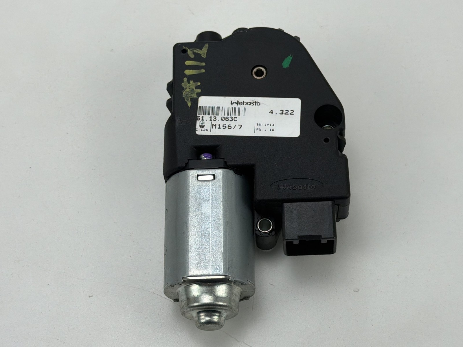 Maserati Quattroporte 2014-2021 Sunroof motor P/N 1711000AA