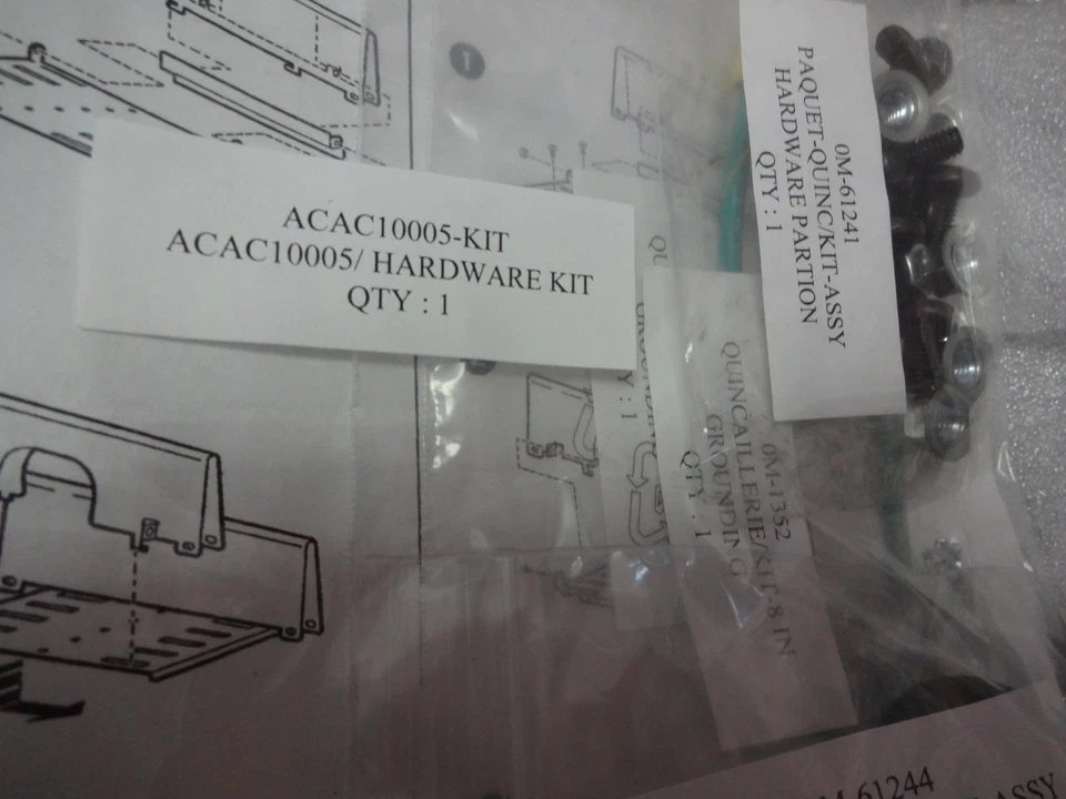 Apc Acac10005 Inrow Sliding Bridge Partition Data Cable 300mm - Image 2 of 4