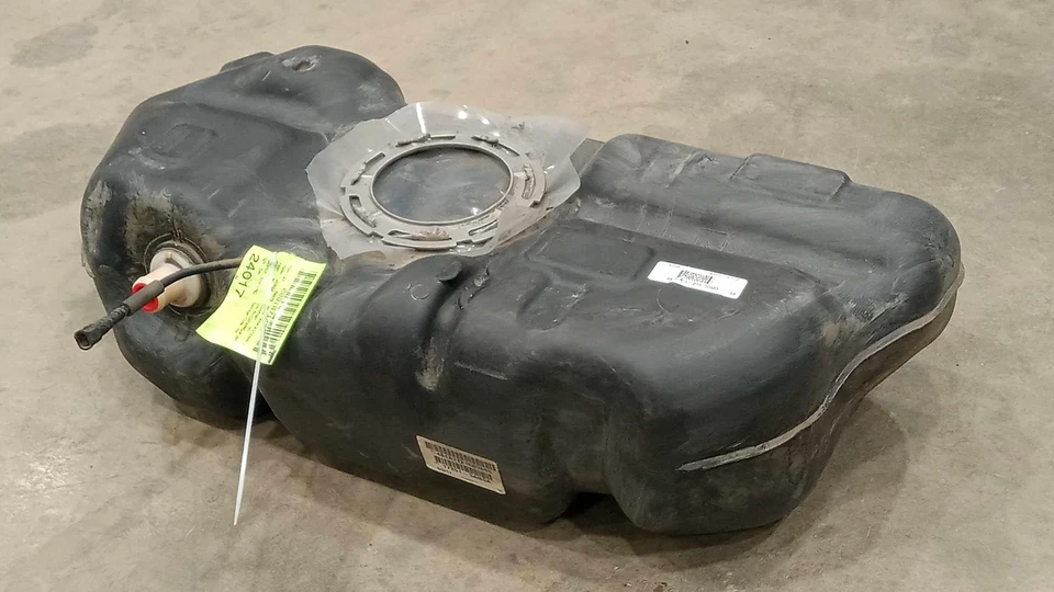 Conjunto de tanque de combustível 14-15 Nissan Versa original do fabricante 172023AN0A - Imagem 3 de 4