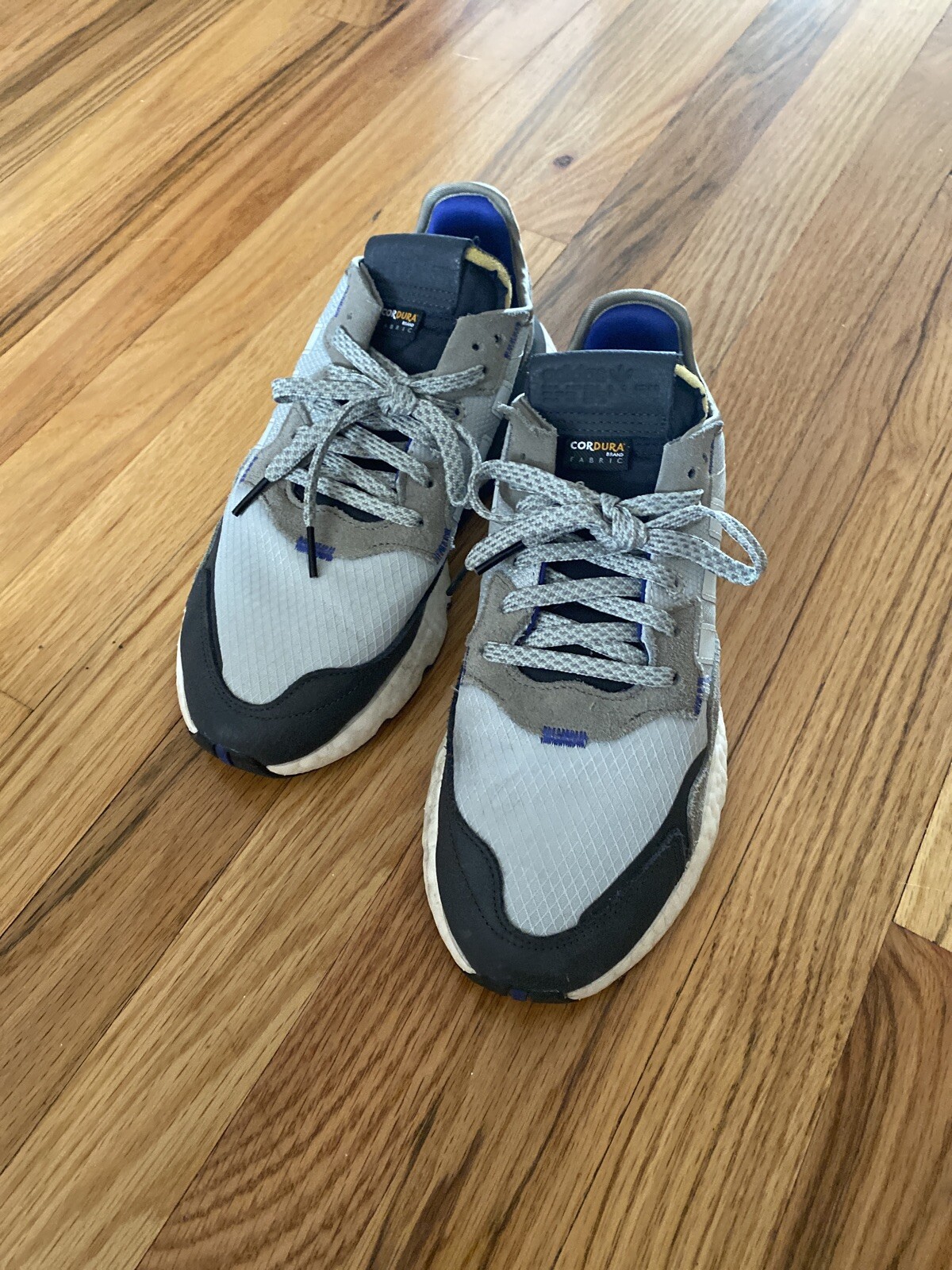 nite jogger ash silver