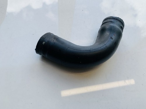 Opel Astra 1996 Crankcase breather Vent Hose 90411945, Genuine #1360615-29