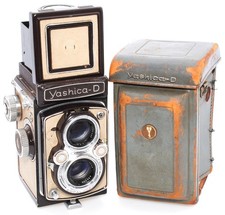 Rare Yashica D TLR film camera Yashikor 3.5/80mm lens
