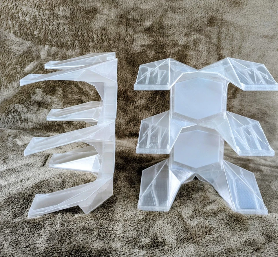 Soporte para modelos de coches escala 1/18 1:18 - Tiene capacidad para 3 coches (transparente sin iluminación) Foto 4 de 4