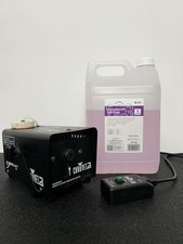 Chauvet Hurricane 700 + QTX smoke Fluid  3.5 Litres