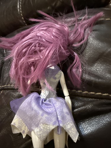Monster High Spectra Vondergeist Doll 1st First Wave 2008 Mattel - Picture 5 of 6