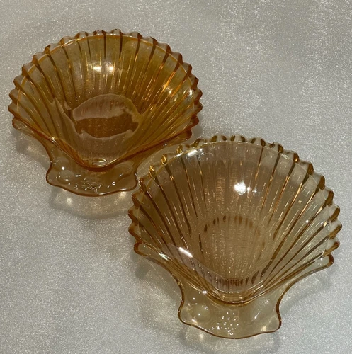 Set of 2 Vintage Amber Depression Glass Pressed Sea Shell Candy/Trinket Dishes