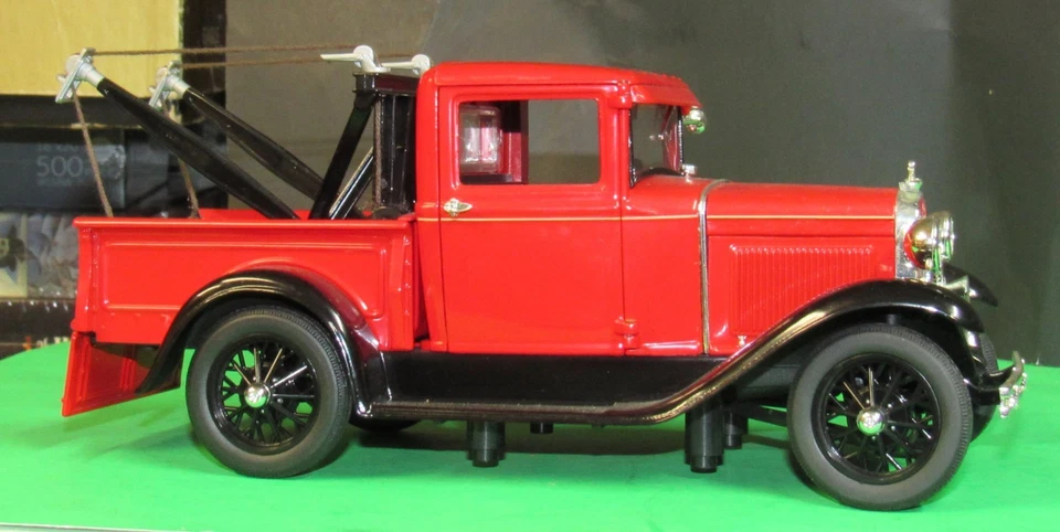 Signature Models 18116 1:18 1931 Ford Model A Tow Truck (Red) - Image 3 of 4