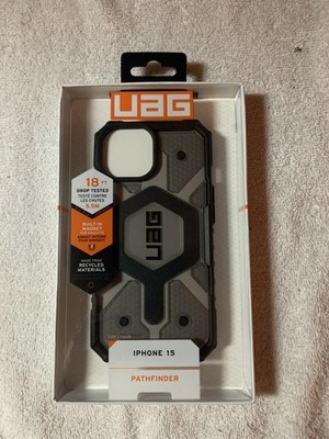 UAG Essential Armor Case For iPhone 15 MagSafe Black (NEW IN BOX)