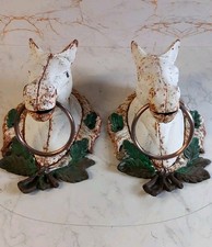 Antique Pair Of Cast Iron Horse Heads With Solid Steel Rings With Oak Leaf Deco 