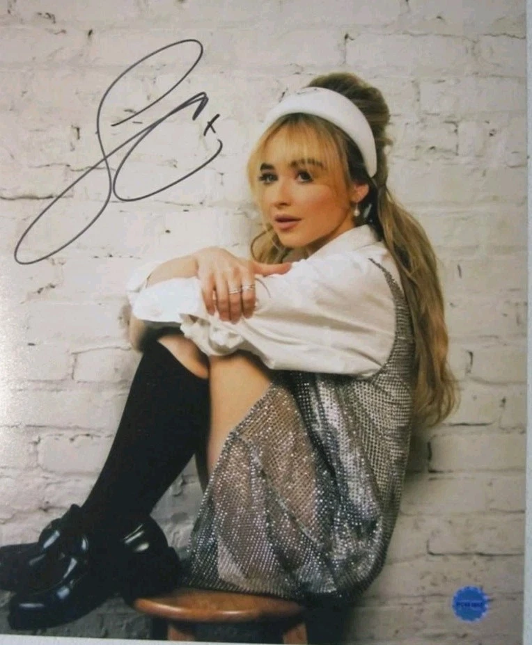 Foto firmada por Sabrina Carpenter autografiada 8x10 regalo con holograma certificado de autenticidad auténtico  Foto 2 de 3