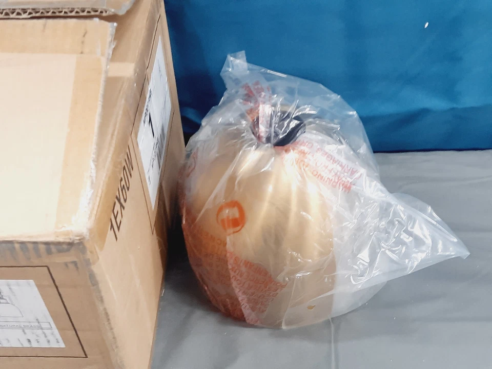 Aplique de pared ajustable Savoy House 1 luz 14", latón natural - M90019NB Foto 3 de 4