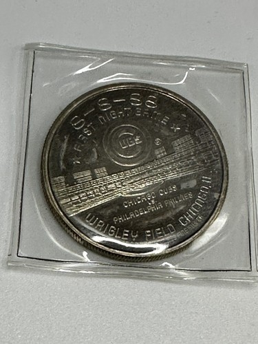 1oz .999 FINE SILVER Coin 8/08/88 First Night Game Chicago Cubs SEALED - 第 4/4 張圖片