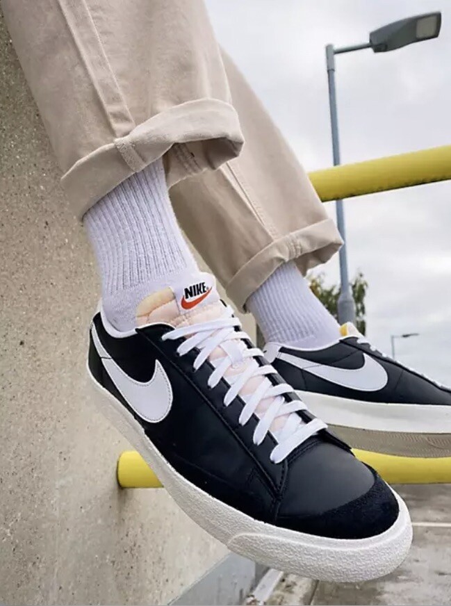 Nike Blazer Low '77 VNTG Mens 9 Black White DA6364-001 SB Nike Blazer Low '77 VNTG Mens 9 Black White DA6364-001 SB