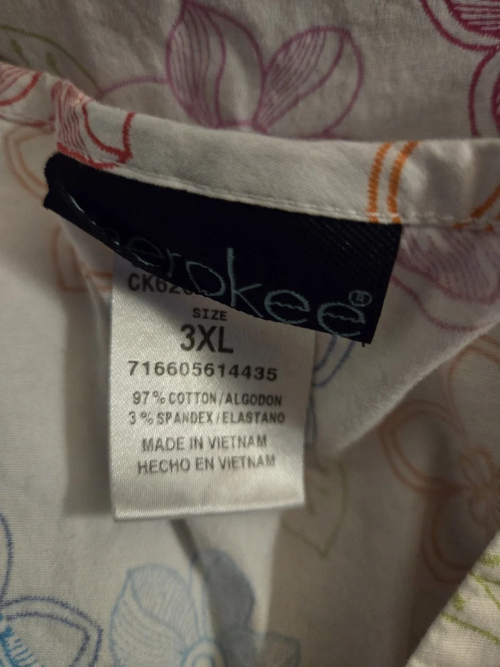 Cherokee Scrub Top Size 3XL-White/Pastel Floral Mock Wrap-Chest 28.5"/L 28.5" - Image 3 of 4