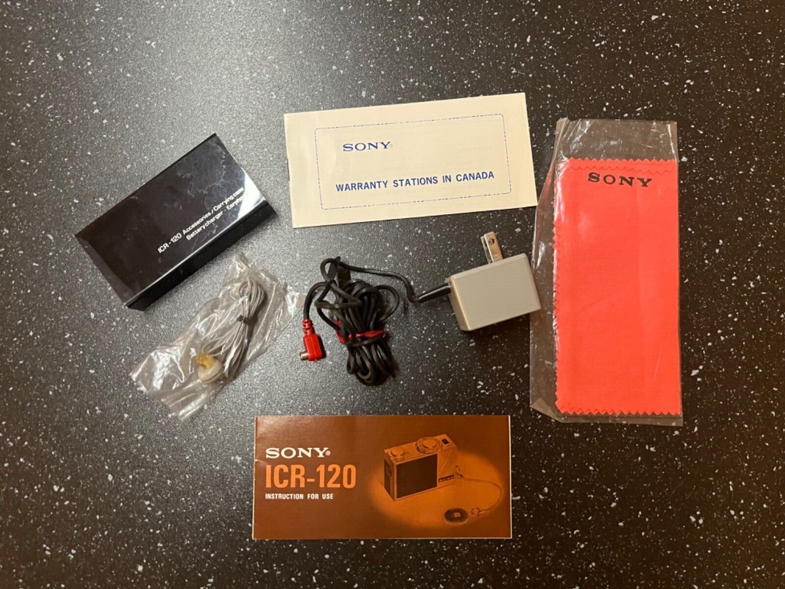 SONY Miniature Integrated Circuit Radio ICR120 Complete In Box. Read