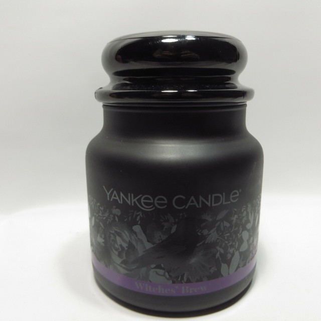 Yankee Candle Witches Brew Patchouli Medium Jar Black Decorated