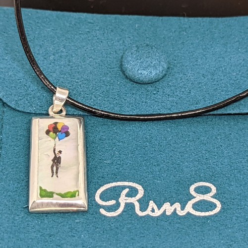 Sterling silver mother of pearl floating man w balloons pendant on 925 necklace - Picture 2 of 7