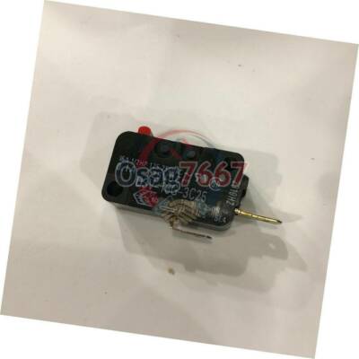 Omron Microwave Door Switch Miniature Basic Switch D3V-16G-3C25 New