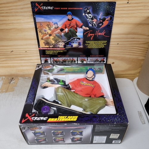 Vintage 2001 Mattel Tyco R/C Tony Hawk Xtreme Skateboard - Picture 4 of 5