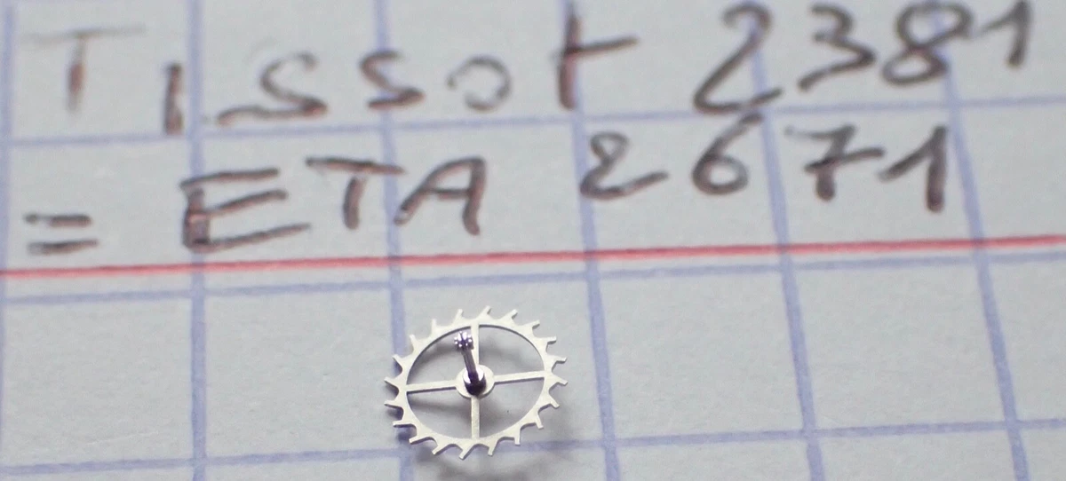 Longines 19.4 - 410 Pignon de remontoir (à l'unité) - Winding pinion