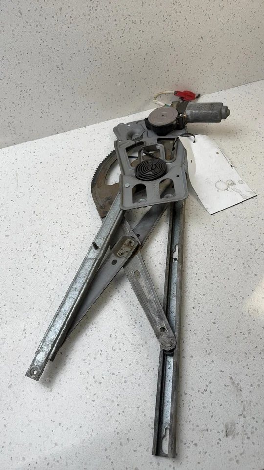 2006-2012 Ford FORD FUSION Right Power Window Motor regulator - Image 2 of 4