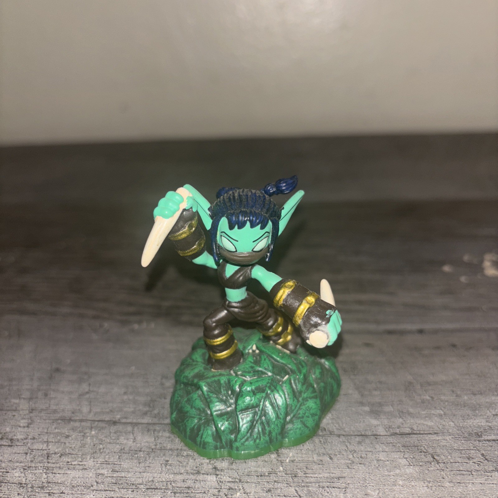 Picture 1 of 3
